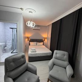 Pi Park Hotel, hotel in Bornova