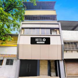Viesnīca Hotel O Ambedkar Chowk Ulhasnagar pilsētā Kaljāna