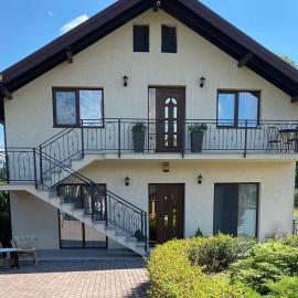 Casa Linda, hotel in Curtea de Argeş