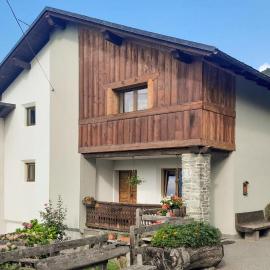 Cozy Apartment In Verrayes With Sauna