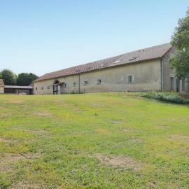 Beautiful Home In Monthenault With Wifi