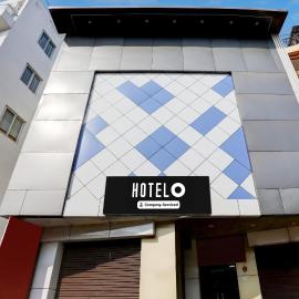 Super OYO Hotel O Sankat Mochan Gandhi Nagar: Kakarmatha şehrinde bir otel
