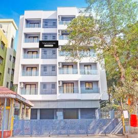 Townhouse Amanora Park Town Formerly Samrat Inn โรงแรมในปูเน่
