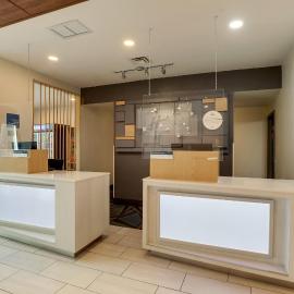 Holiday Inn Express Hotel & Suites Bryan-Montpelier by IHG, hotelli kohteessa Holiday City