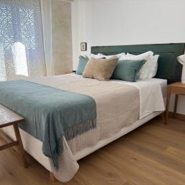 WHome Seaside Getaway Beachfront Apartment, hotel in Estoril