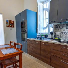 Stay Charles Sliema Home, Cozy, Prime Spot, Near Seafront