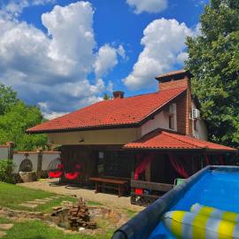 Къща за гости Дядо Яни, hotel a Klisurski Manastir
