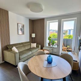 Cozy Apartment with Castle view