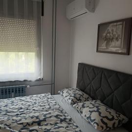 Apartman 19 Vinkovci, klimatiziran, samostalni ulaz, javni parking