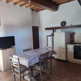 Casa vacanze nel bosco della Quercetina: Bibbiena'da bir otel
