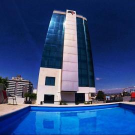 Apart Riviera Tower Suites, hotel in Villa Carlos Paz