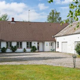 12 person holiday home in Nordborg-By Traum