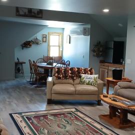 Cottonwood Comfort، فندق في Swan Valley