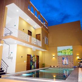 The Forest Nook villa, hotel em Bedla