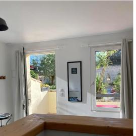 Villa del Ré 6、ラ・フロットのホテル