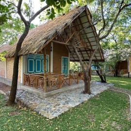 Lake Forest Holiday Resort