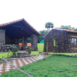 Vara Farm, hotel in Kanakapura