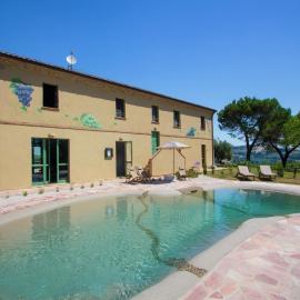 Villa w Wine Tours Near Beach