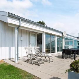 4 star holiday home in Ebeltoft、エーベルトフトのホテル