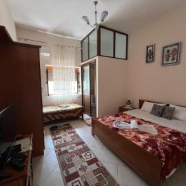 Hotel Restorant JORGO, khách sạn ở Leskovik