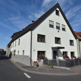 Zur Stadt Volkach, hotel u gradu Folkah