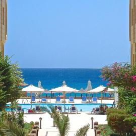 Peaks - Palm Beach Piazza - Beach & Pool Access – hotel w mieście Sahl Hasheesh