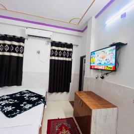 New khandelwal Guest House