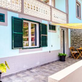Casa da Tia Celeste III, a Home in Madeira、ポンタ・ド・ソルのホテル