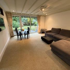 Bright & Cozy Countryside Bungalow, hotel in Tollerton