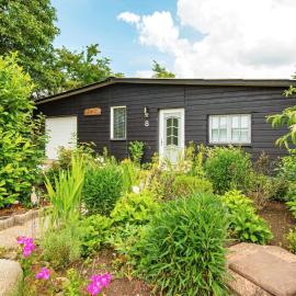 4 person holiday home in Skærbæk-By Traum, hotell sihtkohas Skærbæk