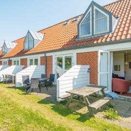 6 person holiday home in Lemvig-By Traum