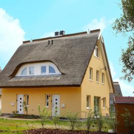 Haus in Vieregge am Breetzer Bodden, hotel in Vieregge