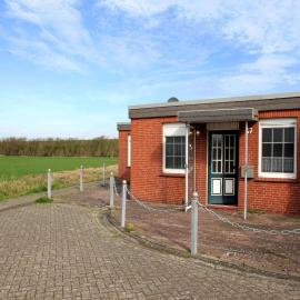 Holiday Bungalow in Dornumersiel, hotel a Dornumersiel