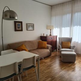 Casa Camilla, bright terraced familyhome, AC