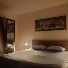Villa Peragi - Triple Room with Balcony and Private External Bathroom