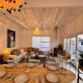 Beach House by Beach Collection Winelands, Hotel in Strand
