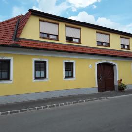 Lisis Appartements, Privatzimmer, Ferienwohnungen, hotel a Grosstaxen