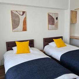 New happy house -m2, hotel in Shimminatomachi