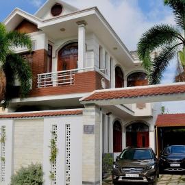 Hong's family house, hotel in Ấp Ngọc Hải