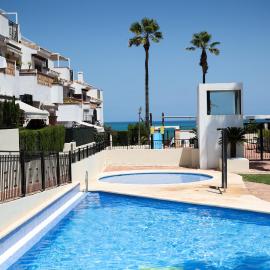 Seaside Heritage Apartment