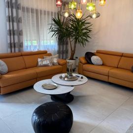 Gemütliche Ferienwohnung EG VOLKACH 90m2 -Terasse Garten