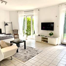 Kleines Idyll, Ruhig & erholsam - Peter M22 - Frankenwald Apartments, hotel in Stadtsteinach