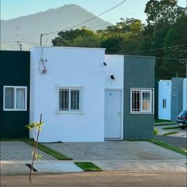 Ahuachapan Tiny Rental Homes, hotel u gradu Ahuachapán