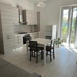 Casa vacanze Orizzonti, хотел в Песаро