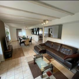 Ferienwohnung I&I, Hotel in Halsenbach