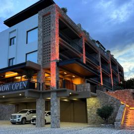Hotel Montessuites, отель в городе Берналь
