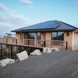 Mount Rumney Escapes Seaview House 1 - Possum House, hotel a Mount Rumney