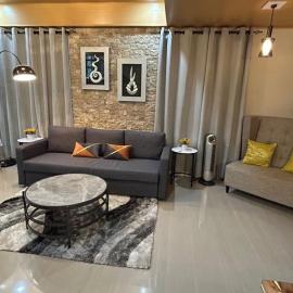 The Grand Escape - Suntrust Verona, Silang Cavite, hotel u gradu Silang