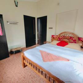 7th Heaven Kannur, hotel di Kannur