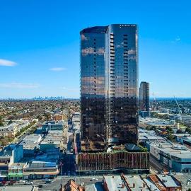 Highrise Luxury Penthouse with City Ocean Mountain View, hotel a Box Hill